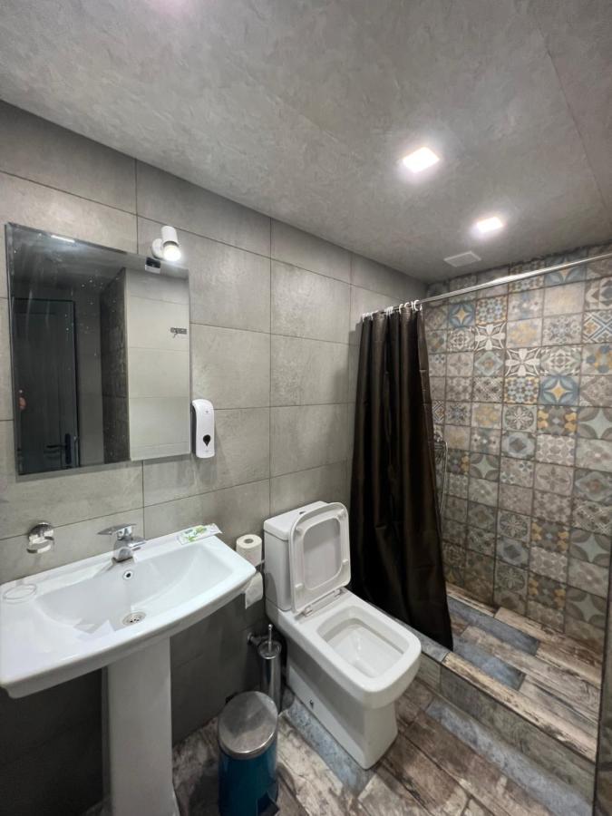 Guest House Green 耶烈万 外观 照片